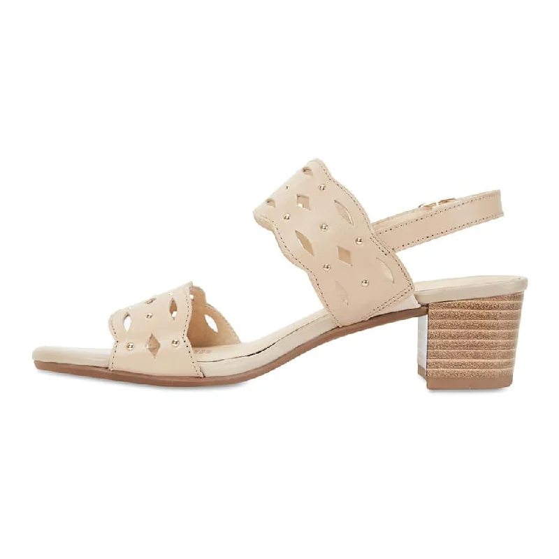 Debut Heel in Neutral Leather