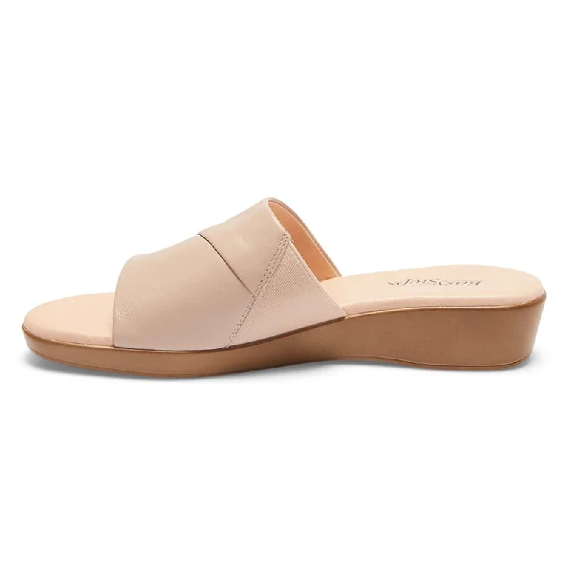 Ellen Slide in Nude Leather