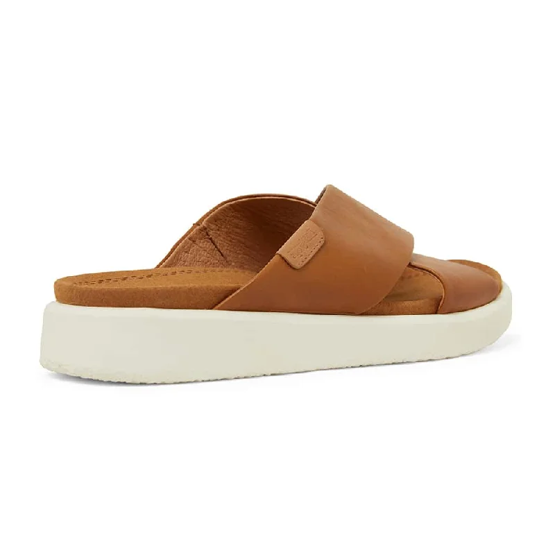 Ferry Slide in Tan Leather