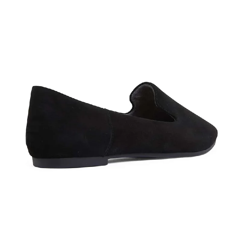 Liana Flat in Black Suede