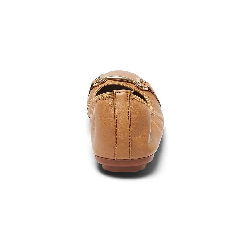 Pilgrim Flat in Tan Leather