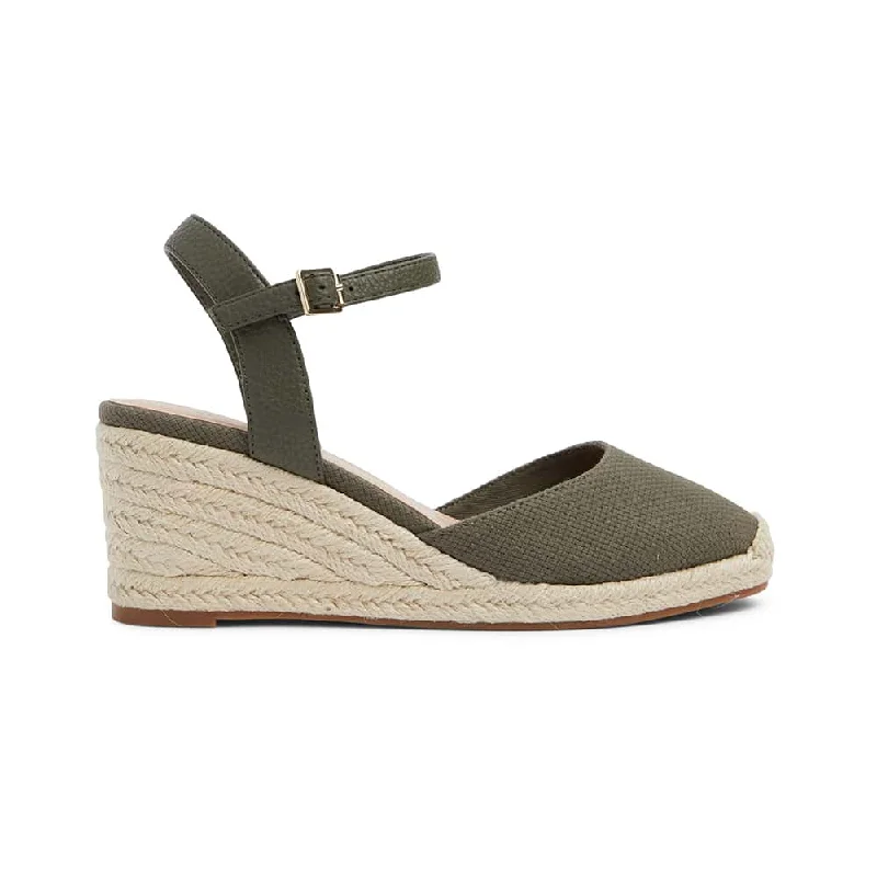 Santos Wedge in Khaki Fabric