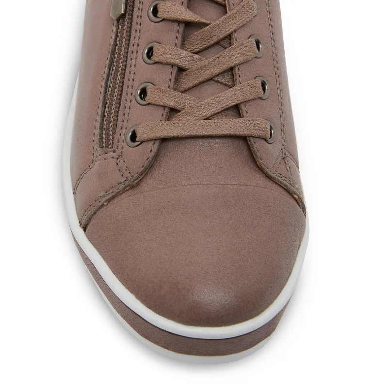 Whisper Sneaker in Taupe Leather