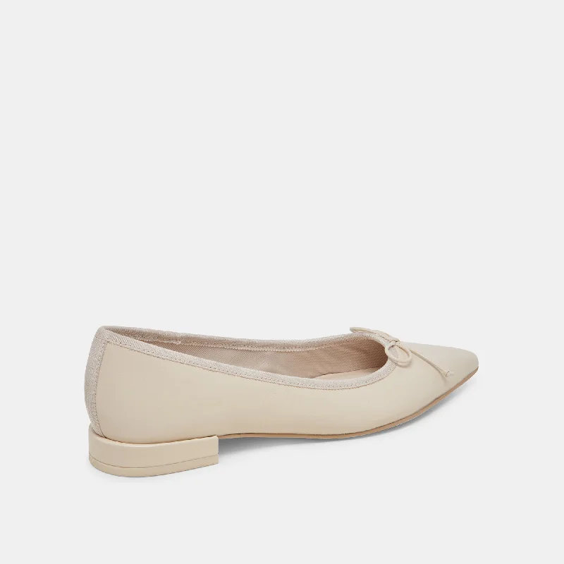 PALANI BALLET FLATS CREME CRINKLE PATENT