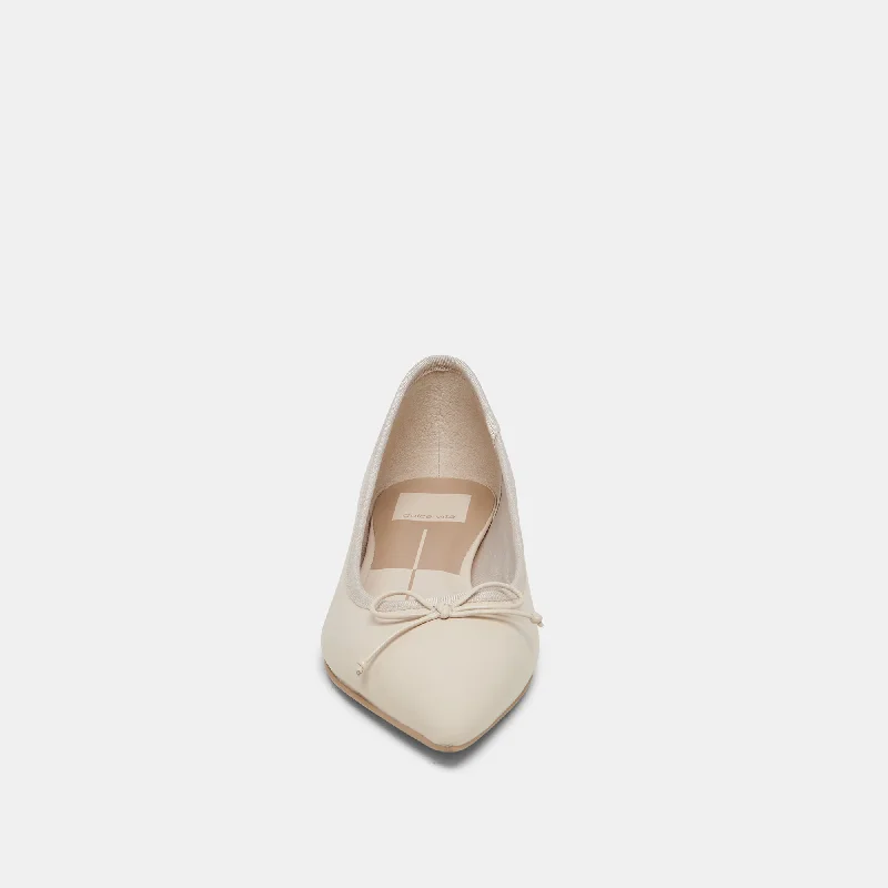 PALANI BALLET FLATS CREME CRINKLE PATENT